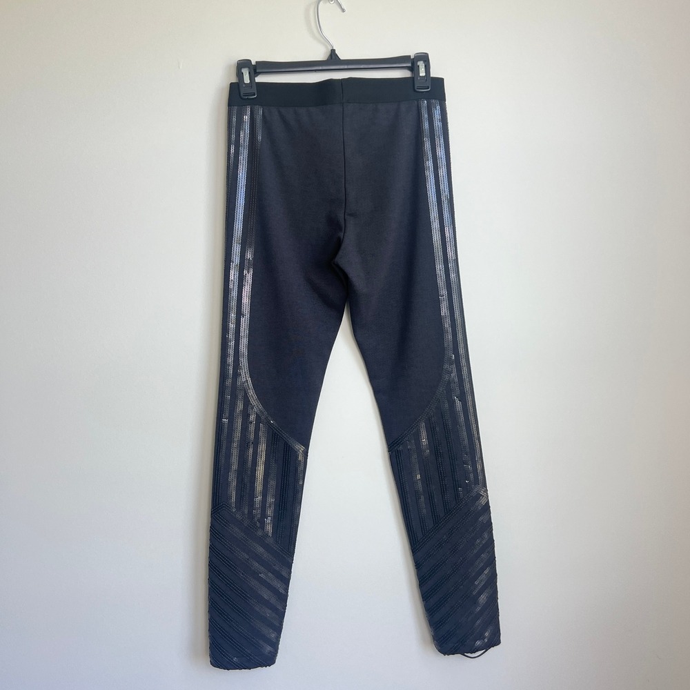 Black Graphic Panel Leggings - Women Pants & Jumpsuits - Picture 8 of 9